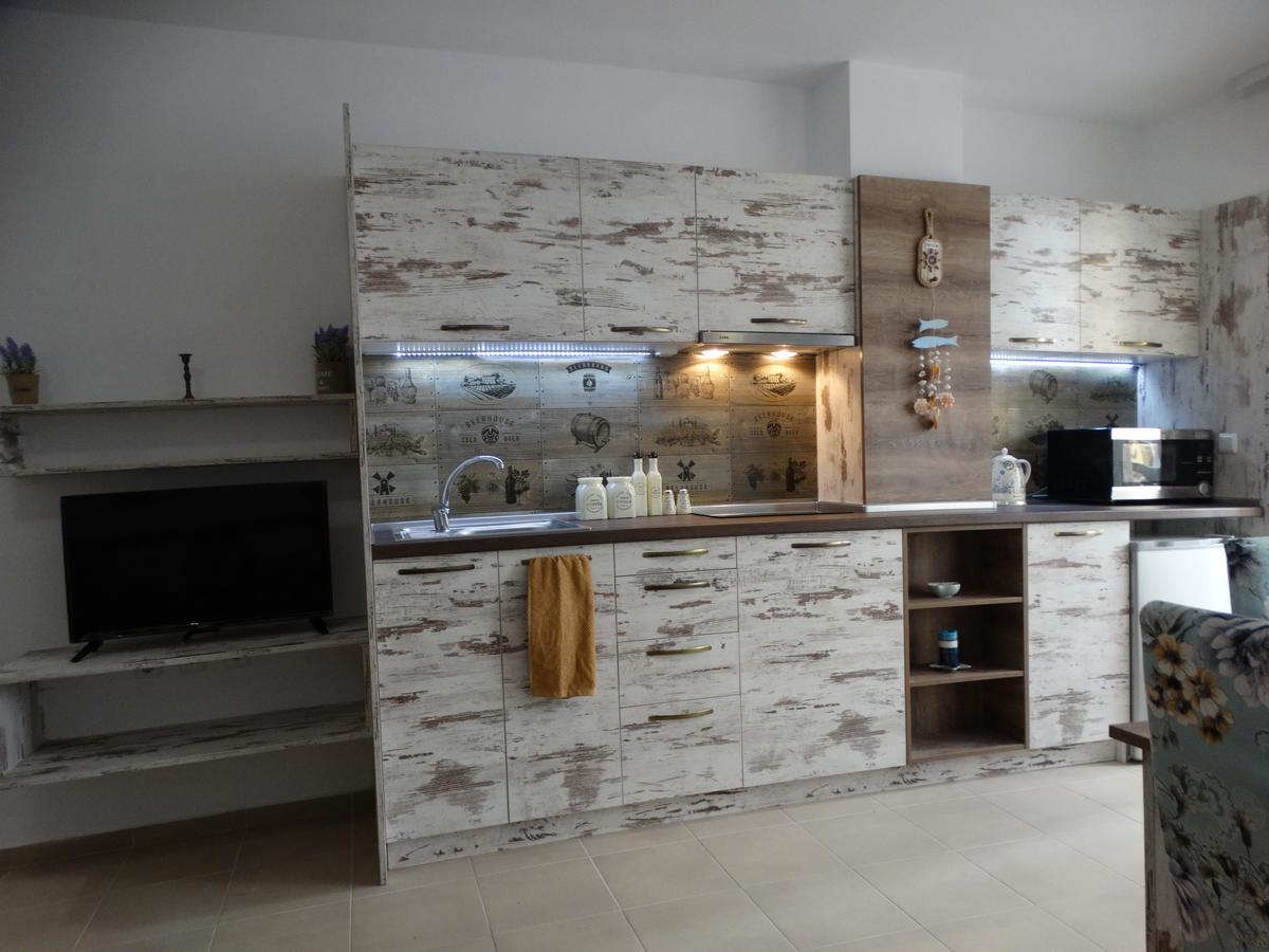 Lora Boutique Apartamento Pomorie Exterior foto