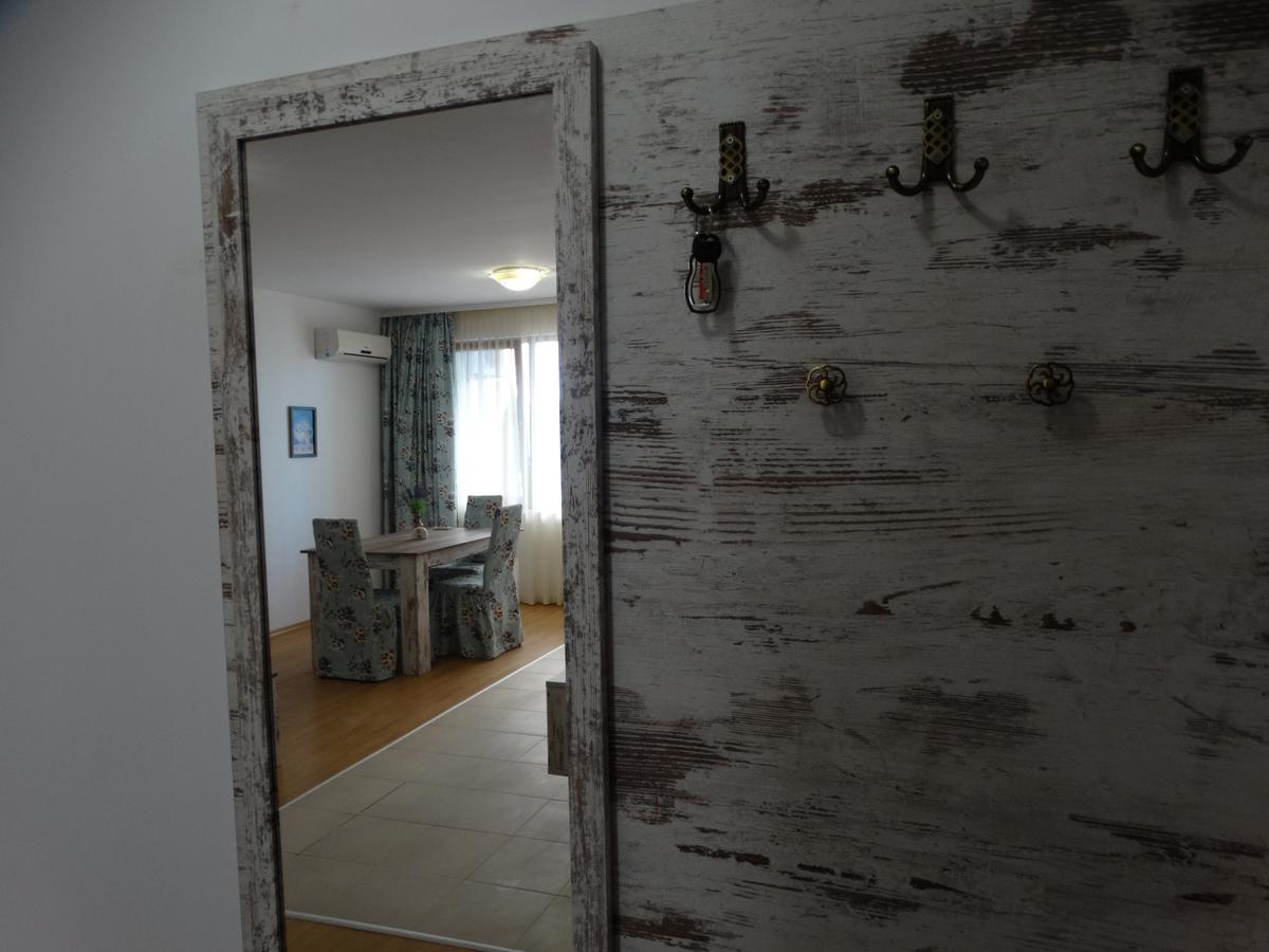 Lora Boutique Apartamento Pomorie Exterior foto
